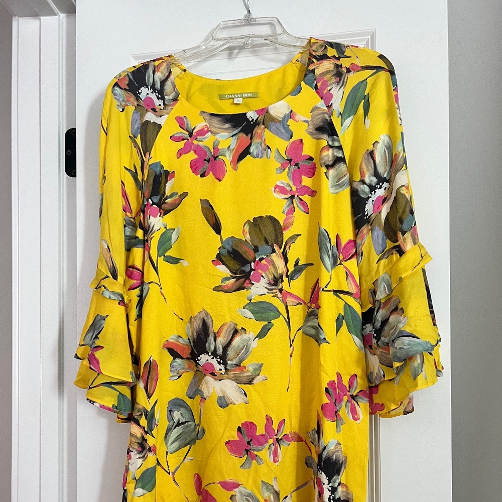 Gianni Bini Floral Yellow Dress